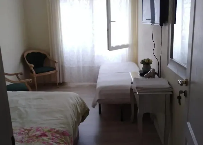 Centro Shared Bathroom Wifi *